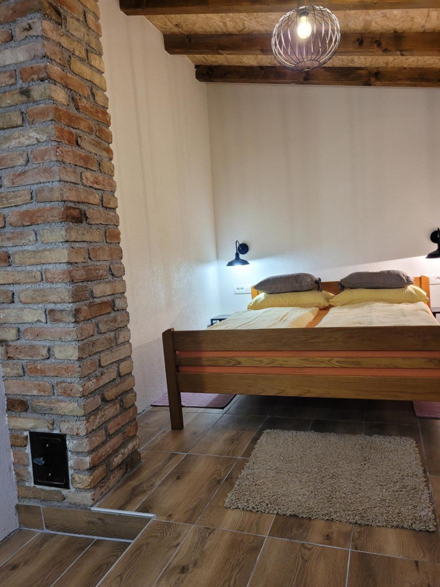Apartment Kristic 2 กราโบวาซ ภายนอก รูปภาพ